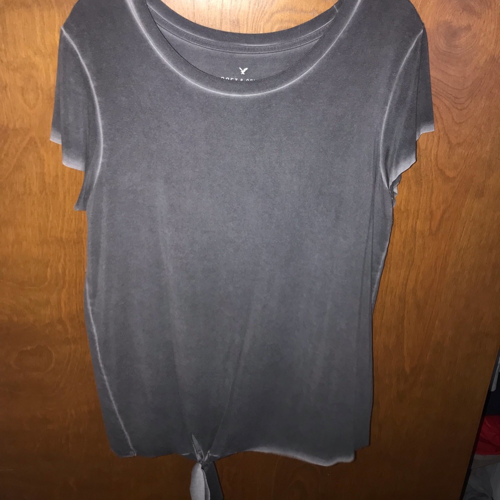 grey tee with tie in the front